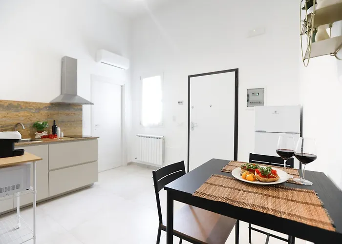 Elegante Bilocale Con Giardino Διαμέρισμα Λέτσε